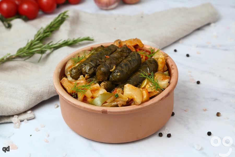 طاجن ورق عنب كوارع