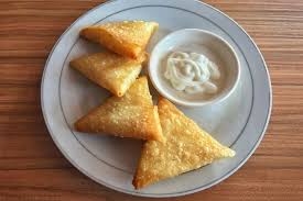 سمبوسة جبنه