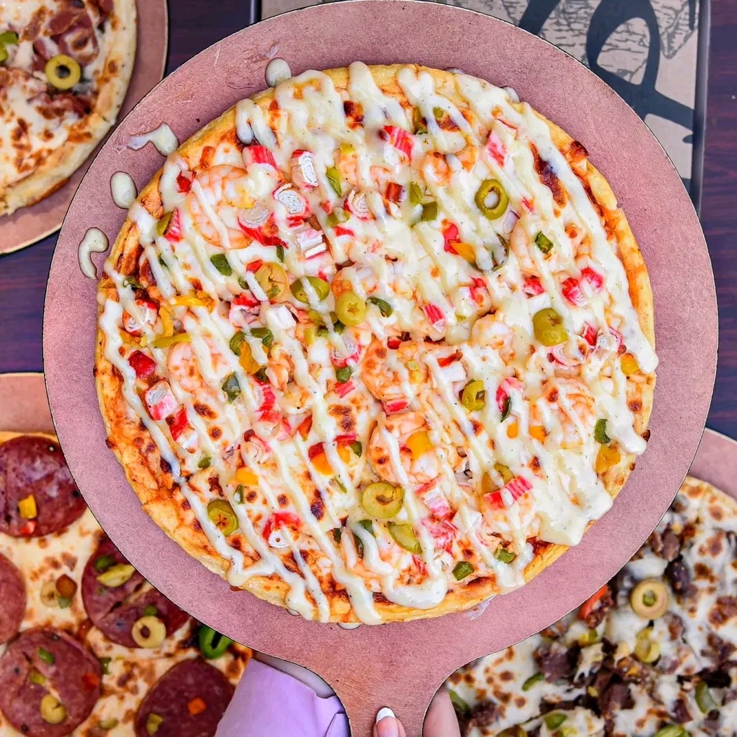 بيتزا سي فود