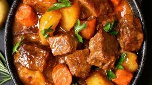 طاجن لحمة بالخضار