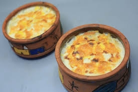 طاجن مكرونة بشاميل باللحمة والجبنة