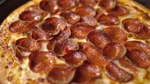 بيتزا دابل بيبروني