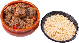 طاجن عكاوي مع أرز شعرية